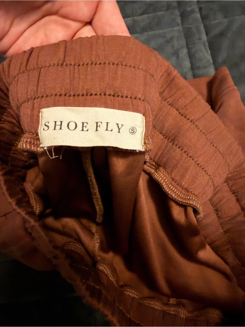 Shoe fly comfortable rust